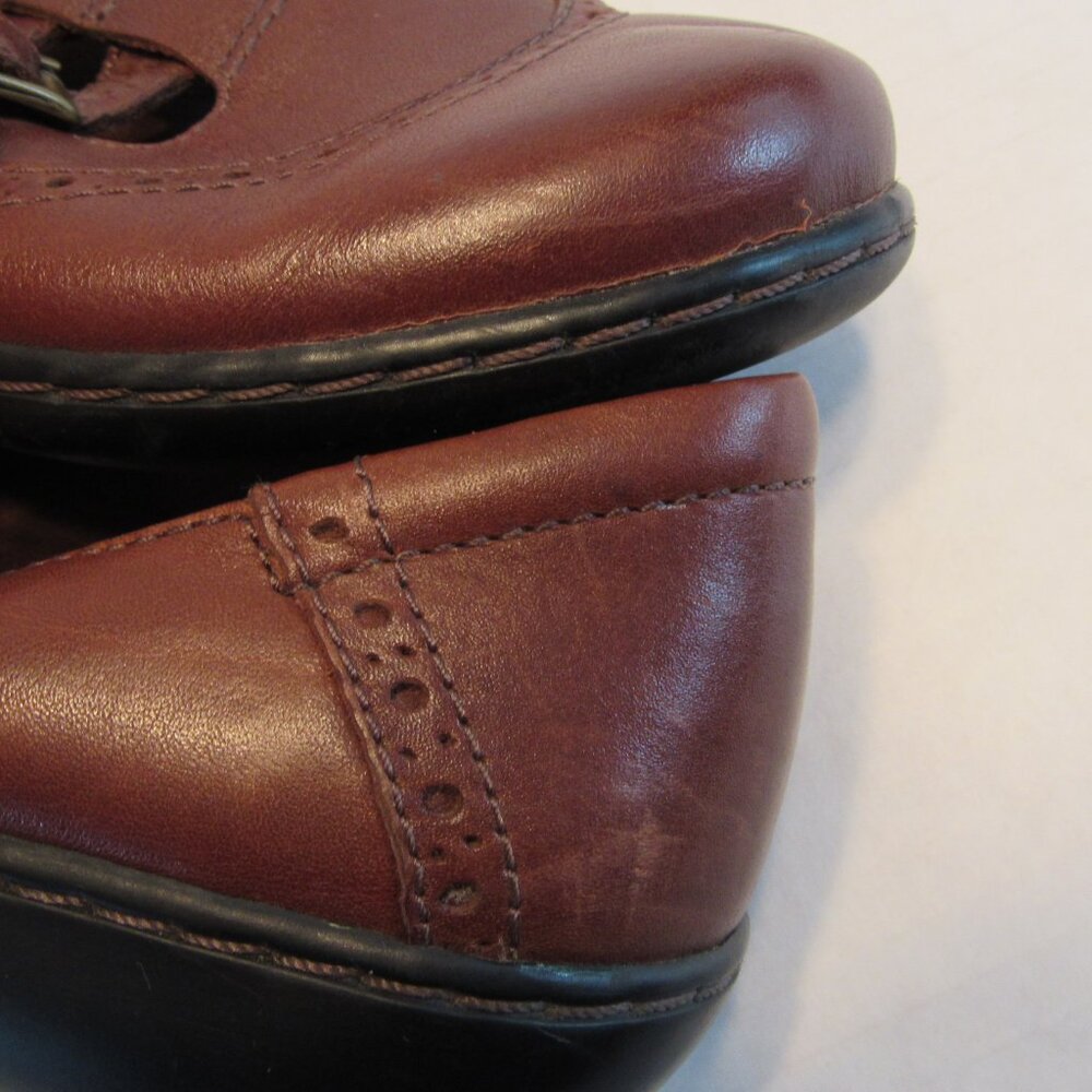Clarks Bendables Slip On Mary Jane Double Buckle Leather Brown Shoes Size 6.5M - Picture 9 of 10
